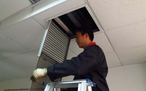 中央深夜福利电影漏水怎樣維修